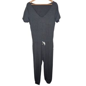Vuori Jumpsuit All Day Women M Romper Jumpsuit Heathered Gray V-Neck